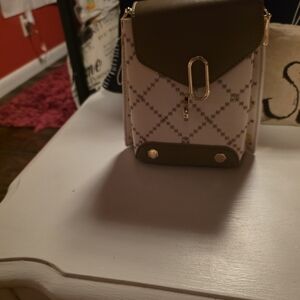 Stylish Olive and White Women's Bag